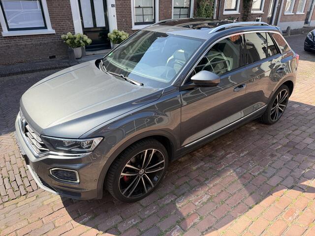 Volkswagen T-Roc 2.0 TSI 4Motion Sport Panorama Camera Virtual