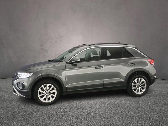 Volkswagen T-Roc Life Edition 1.5 TSI 150pk DSG Automaat Adaptive cruise control, Achteruitrijcamera, App connect, LED koplampen, Parkeersensoren, Airco, DAB, Radio, Bluetooth