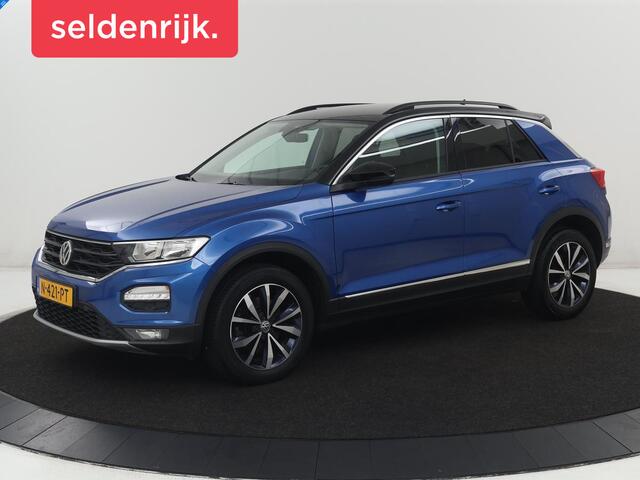 Volkswagen T-Roc 1.0 TSI Style | Trekhaak | Stoelverwarming | Parkeerhulp | Adaptive cruise | Navigatie | Bluetooth | Carplay | Climate control | Virtual cockpit