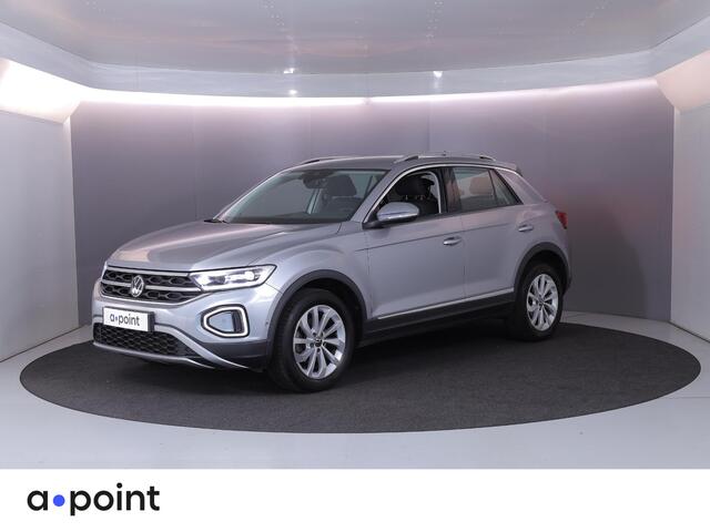 Volkswagen T-Roc 1.5 TSI Style 150 pk Automaat (DSG) | Navigatie | Trekhaak (afneembaar) | Parkeersensoren (Park assist) | Achteruitrijcamera | Keyless | Elektr. achterklep |