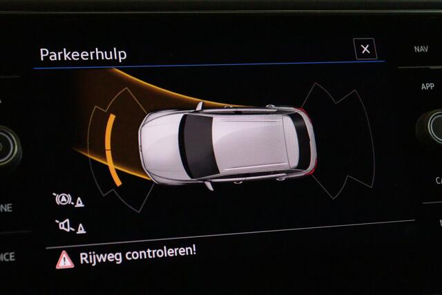 Volkswagen T-Roc 1.0 TSI Style | TWO-TONE | NAVI / APPCONNECT | CLIMA | PDC V+A | ADAP CRUISE |