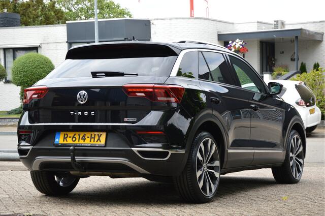 Volkswagen T-Roc 2.0 TSI 4Motion Sport PANORAMADAK | CAMERA | ADAP.CRUISE | TREKHAAK |LED | CARPLAY | CLIMA | STOELVERW. | ENZ