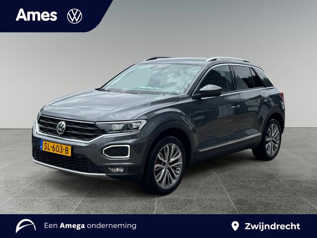 Volkswagen T-Roc 1.5 150pk TSI Sport Navigatiefunctie 'Discover Media' | Velgen 'Montego Bay', 18 inch | Parkeersensoren