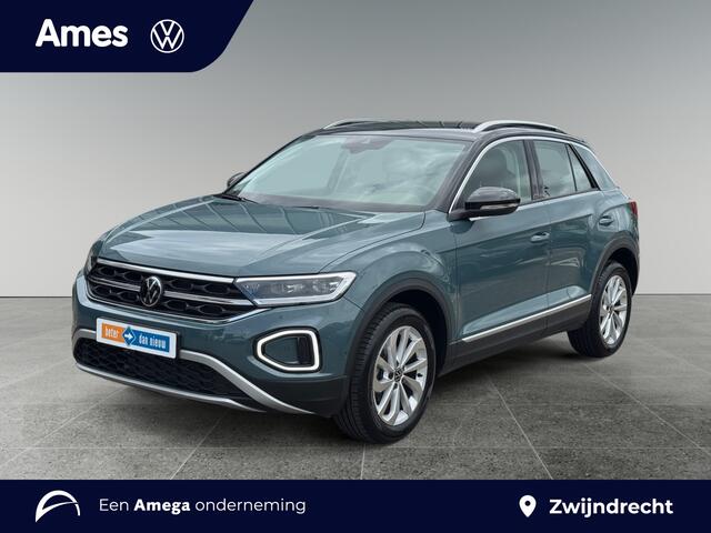 Volkswagen T-Roc 1.0 115pk TSI Style Parkeerassistent (Park Assist) | Adaptive Cruise Control | 'Climatronic', 2-zone