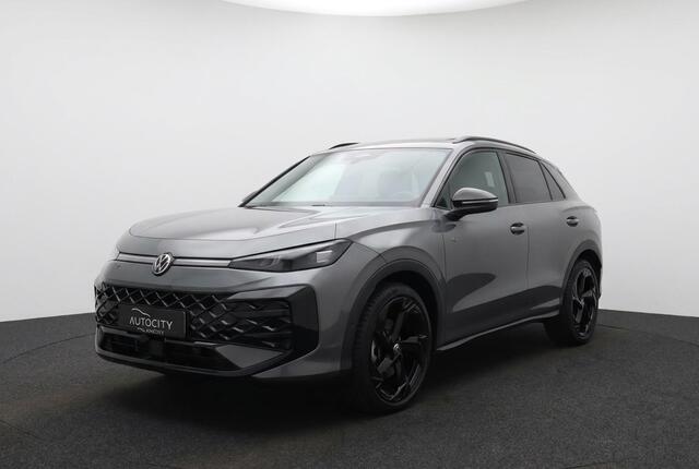 Volkswagen T-Roc 1.5 eTSI R-Line Black Style 150PK | Pano | IQ Lights | Trekhaak | 20" | Winterpakket