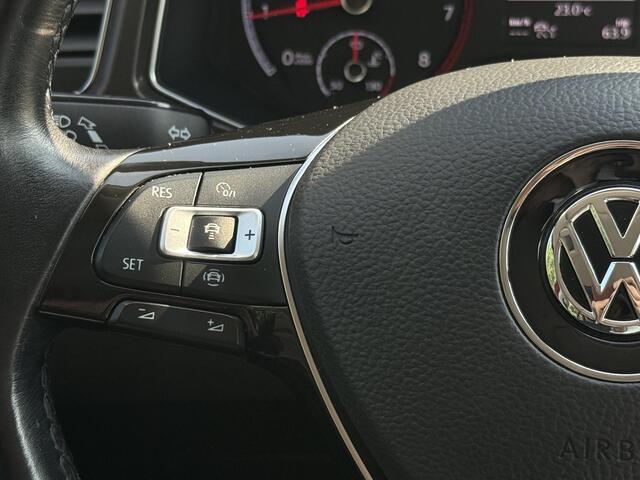 Volkswagen T-Roc 1.5 TSI Style Trekhaak 1500kg l rijklaarprijs !