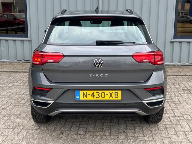Volkswagen T-Roc 1.0 TSI Style ( Zeer nette auto volledig onderhouden )