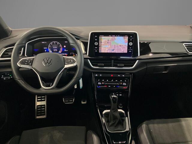 Volkswagen T-Roc 1.5TSI/150PK DSG R-Line · Trekhaak · Navigatie · Camera + Parkeersensoren · Stoelverwarming · Apple/Android Car Play · Garantie t/m 17-04-2027
