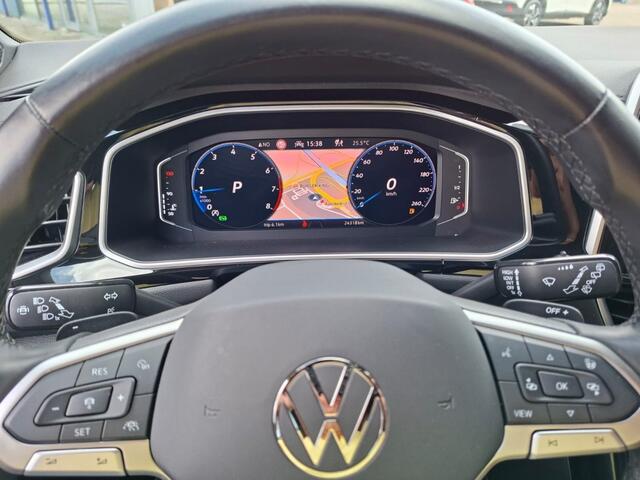Volkswagen T-Roc 1.5 TSI 2xR-LINE EDITION AUTOMAAT NAVI LMV PDC-CAMERA