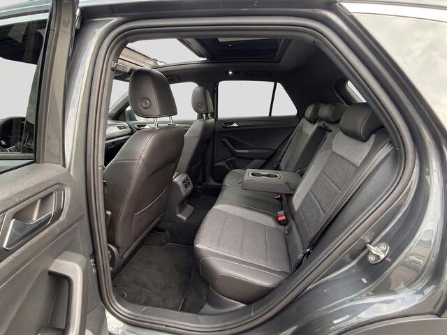 Volkswagen T-Roc 2.0 TSI 4Motion Sport 190PK | 2x R-line | Panorama dak | NL Auto | Beats | 19 inch | Clima | Stoelverwarming
