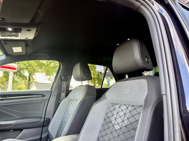 Volkswagen T-Roc 1.5 TSI R-Line,Camera,Navi,Trekhaak