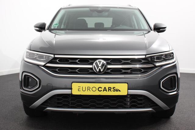 Volkswagen T-Roc 1.5 TSI DSG Style Navigatie Apple Carplay / Android Auto Climate Control Led Digitale Cockpit Adaptive Cruise Control Trekhaak