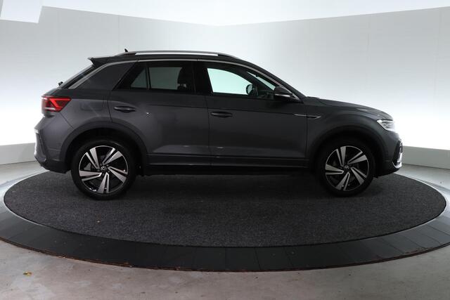 Volkswagen T-Roc 1.5 TSI R-Line Edition | CARPLAY | ADAP. CRUISE |