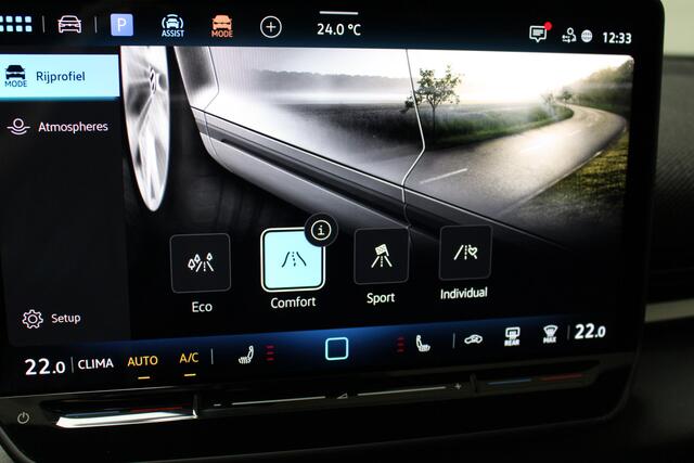 Volkswagen T-Roc 1.5 eTSI R-Line (2x) DSG (Nw Model) | Navigatie | IQ light | DMS| PDC+Camera