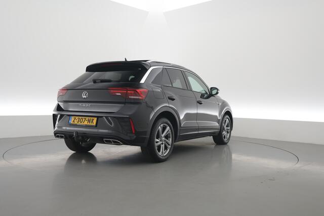 Volkswagen T-Roc 1.5 TSI R-Line | Rijklaar!! | Pano | IQ Lights | Camera | Adapt. Cruise | Trekhaak | Stoelverw. | Apple CarPlay | 17''