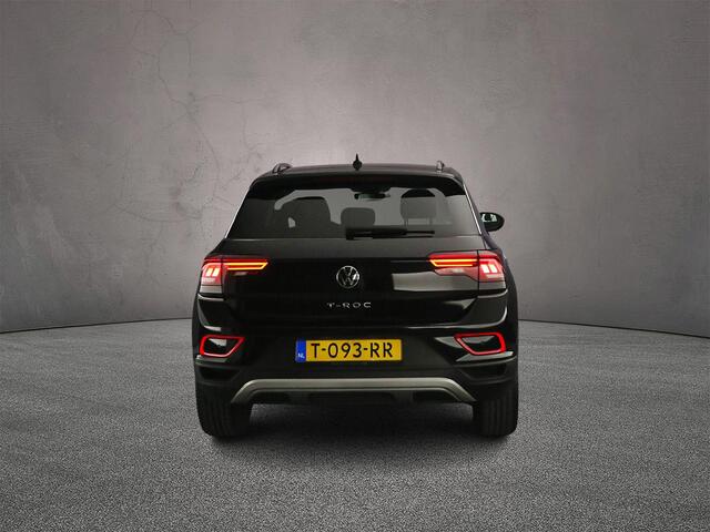 Volkswagen T-Roc Life 1.0 TSI 110pk Adaptive cruise control, Achteruitrijcamera, LED koplampen, Parkeersensoren, Airco, DAB, Radio, Bluetooth, App connect