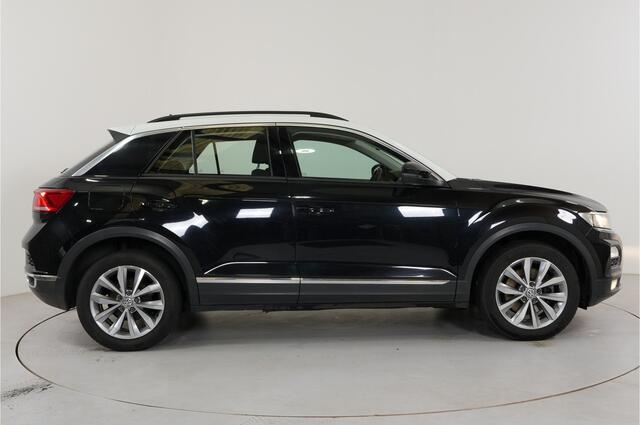 Volkswagen T-Roc 2.0 TDI 4Motion Sport | Trekhaak | Cruise adaptief | Navi | Stl. verw. |