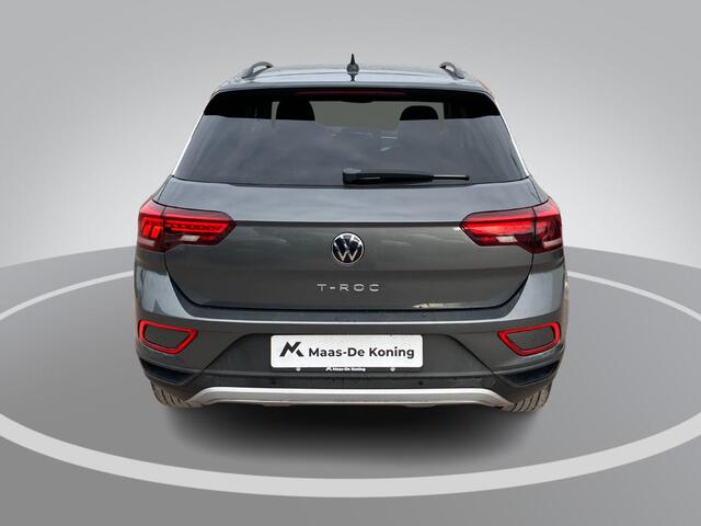 Volkswagen T-Roc 1.0 TSI 81KW/110PK Life Navigatie · Apple/Android Car Play · Camera + Parkeersensoren ·