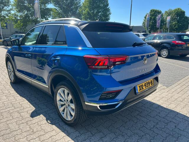 Volkswagen T-Roc 1.5 TSI Sport pano, virtual cockpit, cruise, navi