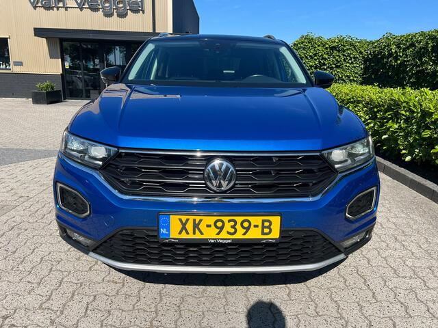 Volkswagen T-Roc 1.5 TSI Sport pano, virtual cockpit, cruise, navi