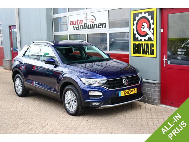 Volkswagen T-Roc 1.0 TSI Style O.a: Adaptive cruise, Navi, Clima, PDC, Carplay, Dab, Etc... Rijklaar! All-in prijs!