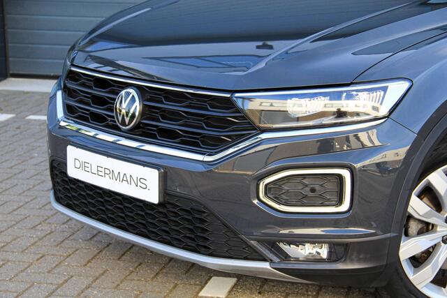 Volkswagen T-Roc 1.5 TSI Sport | Panoramadak | Digitaal Display | Leder | Vol in de opties | NL auto | NAP auto | Schadevrije auto | Dealeronderhouden auto