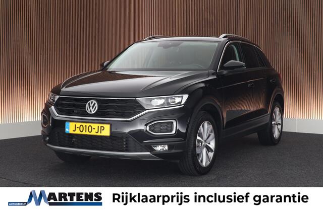 Volkswagen T-Roc 1.5 TSI 150pk DSG Style Trekhaak Camera Stoelverwarming Panoramadak LED