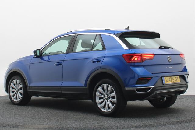 Volkswagen T-Roc 1.5 TSI DSG Style Business ACC, Apple Carplay, Stoelverwarming, Lane Assist, PDC