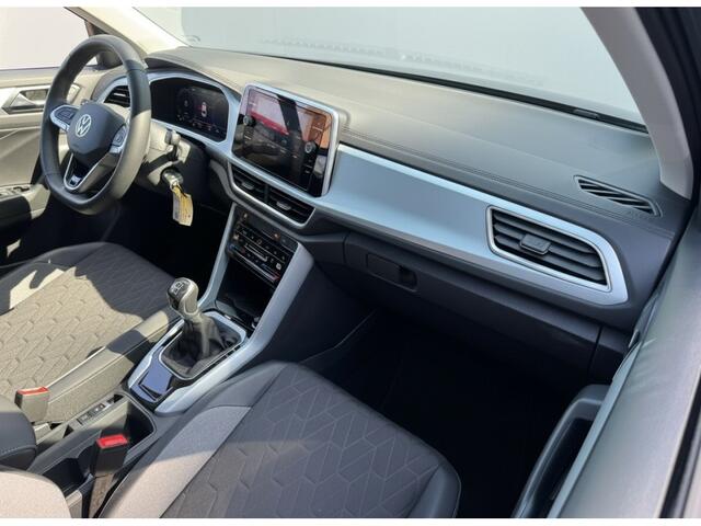 Volkswagen T-Roc TSI 115PK LIFE GOAL EDITION NAVI/CARPLAY/PDC