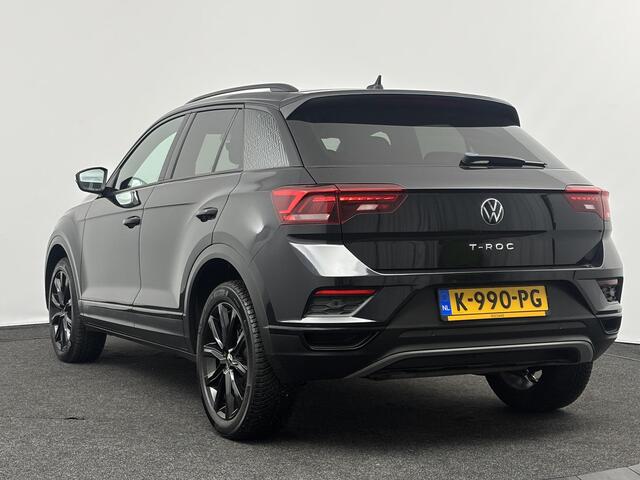 Volkswagen T-Roc 1.5 TSI 150pk Sport | Black Style | Panoramadak | Winter Pakket |