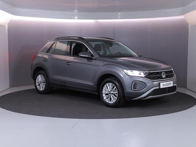 Volkswagen T-Roc 1.5 TSI Life 150PK DSG | Achteruitrijcamera | Stoelverwarming | Clima |