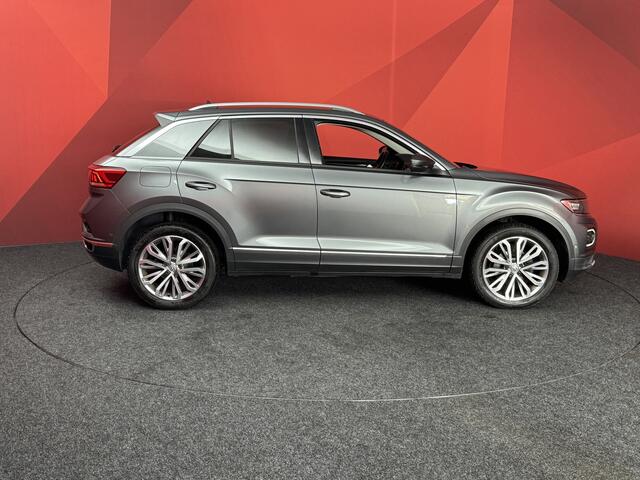 Volkswagen T-Roc 1.5 TSI Sport | Virtual Cockpit | Xenon | Stoelverwarming