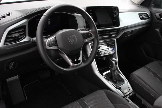 Volkswagen T-Roc 1.5 TSI DSG Life Navigatie Apple Carplay/Android Auto Parkeersensoren Camera Adaptive Cruise Control Virtual Cockpit Stuur- en stoelverwarming