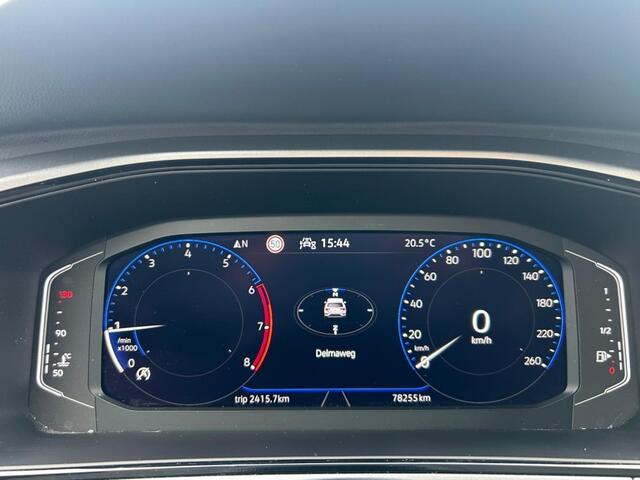 Volkswagen T-Roc 1.0 TSI LIFE. CARPLAY, ACC, NAVI
