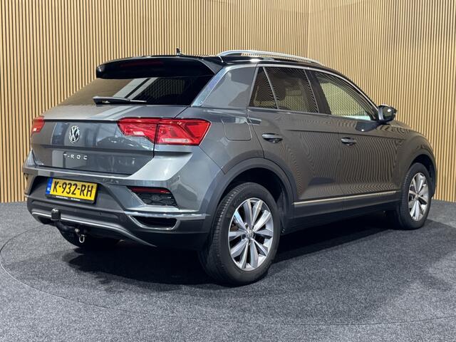 Volkswagen T-Roc 1.5 TSI Sport | Trekhaak | Camera | CarPlay | Stoelverwarming |