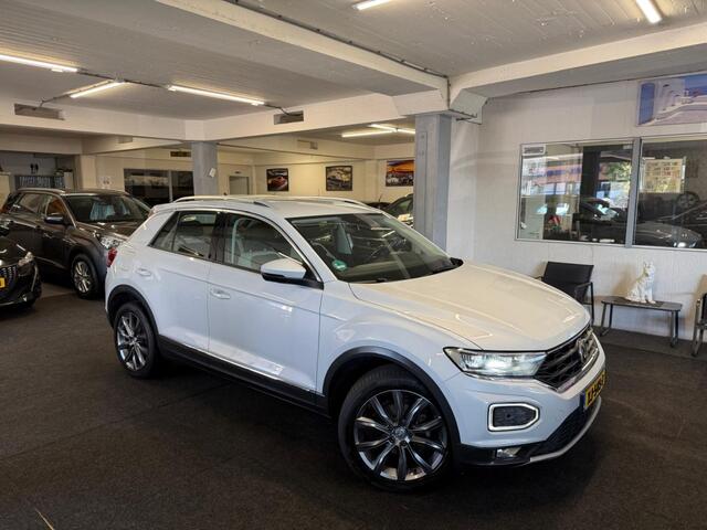 Volkswagen T-Roc 1.5 TSI*Digitale Dash*Xenon*Automaat*Stoelverwarming