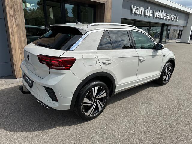 Volkswagen T-Roc 1.5 TSI 150pk DSG R-Line | Trekhaak | Camera | Keyless | Elek. Achterklep | Dode hoek | Rijklaar incl. 1 jaar Bovag garantie