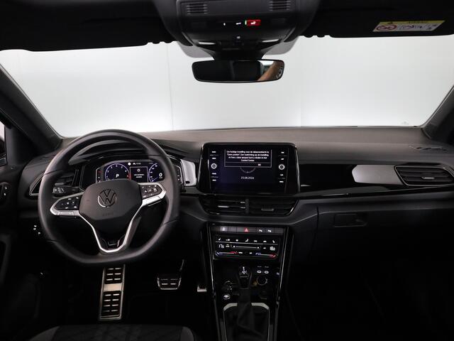 Volkswagen T-Roc 1.5 TSI R-Line Edition 150PK DSG | Panorama dak | Camera | Apple carplay | PDC|