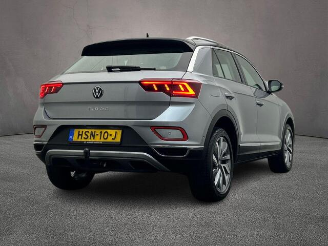 Volkswagen T-Roc 1.5 TSI Style 150pk DSG Automaat, Trekhaak, Panoramadak, Adaptive cruise control, Stoelverwarming, Elektrische achterklep, Navigatie, Achteruitrijcamera, Parkeersensoren
