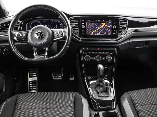Volkswagen T-Roc 1.5 TSI 150pk DSG Sport · Apple/Android Car Play · BEATS Audio · Camera · Keyless · Navigatie · Stoelverwarming · 19'' Inch ·