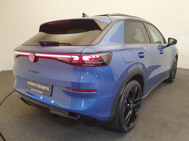 Volkswagen T-Roc 1.5 eTSI 150pk DSG/AUT R-Line Wegklapbare trekhaak, Panoramadak, IQ.Light