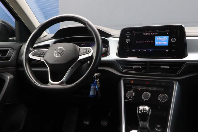 Volkswagen T-Roc 1.0 TSI Life | NL auto | Cruise control adaptief | Apple Carplay/Android Auto | Parkeer assistent