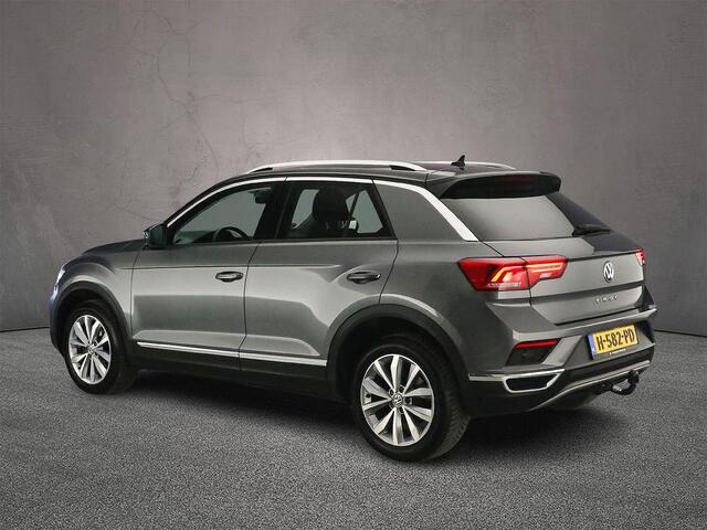 Volkswagen T-Roc Style 1.5 TSI 150pk DSG Automaat Adaptive cruise control, Navigatie, Achteruitrijcamera, LED koplampen, Stoelverwarming, Parkeersensoren