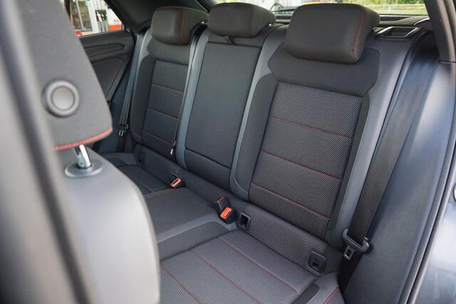 Volkswagen T-Roc 1.5 TSI Sport | Panodak | Virtual Cockpit |