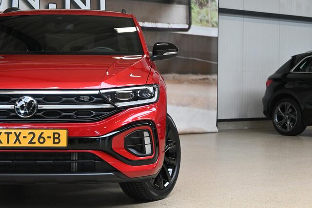Volkswagen T-Roc 1.5 TSI 150pk R-Line Business+ | IQ. Light | Camera | Elek. klep | 100% (Dealer) onderhouden label