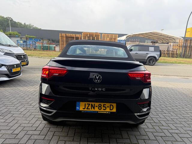Volkswagen T-Roc Cabrio 1.5 TSI Style | 2E EIGENAAR | 3/6/12 MND GARANTIE | AUTOMAAT | DIGITAL DASH | ACC | LED | CARPLAY | DAB | STOEL/STUUR VERW. |