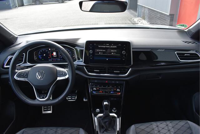 Volkswagen T-Roc 1.5 TSI R-Line Edition Camera, Stoel/stuurverwarming, Adaptive cruise, IQ-light