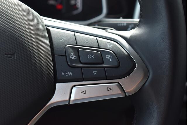 Volkswagen T-Roc 1.5 TSI R-Line Edition Camera, Stoel/stuurverwarming, Adaptive cruise, IQ-light