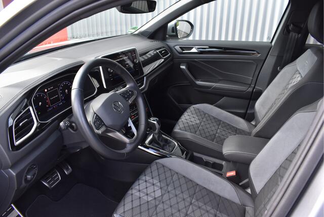 Volkswagen T-Roc 1.5 TSI R-Line Edition Camera, Stoel/stuurverwarming, Adaptive cruise, IQ-light