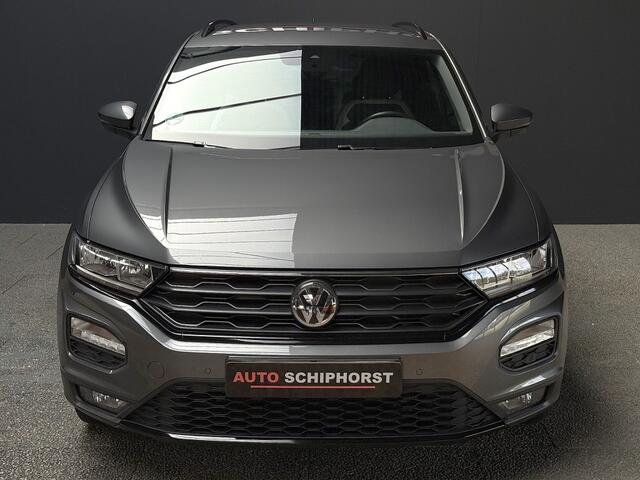 Volkswagen T-Roc 1.5 Tsi DSg Sport/navi/18inch/zwarte hemel/stoelverwarming/black optic